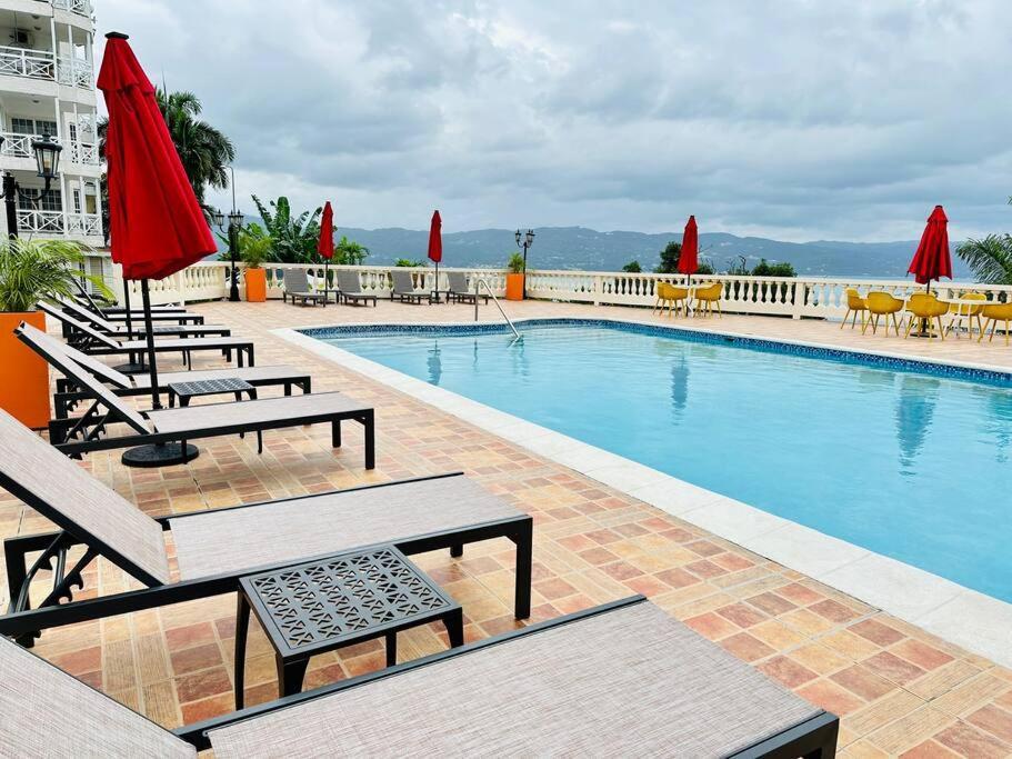 Falcon Islandview - Airport Pickup Available - 24Security Montego Bay Kültér fotó